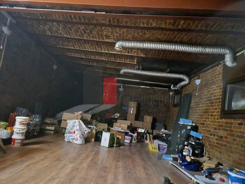 Decebal Spatiu comercial de inchiriat in Zona Decebal